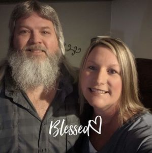 Meet your Posher, Leigh